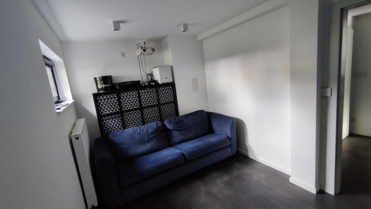 Środa ŚląskaMetro-House 24H --Fakturavat--公寓 外观 照片